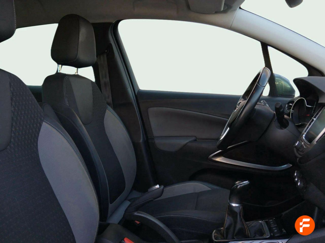 Foto Opel Crossland X 11
