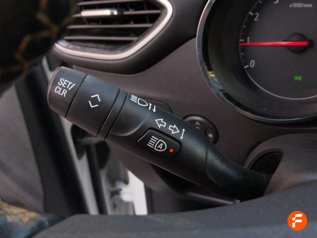 Foto Opel Crossland X 24