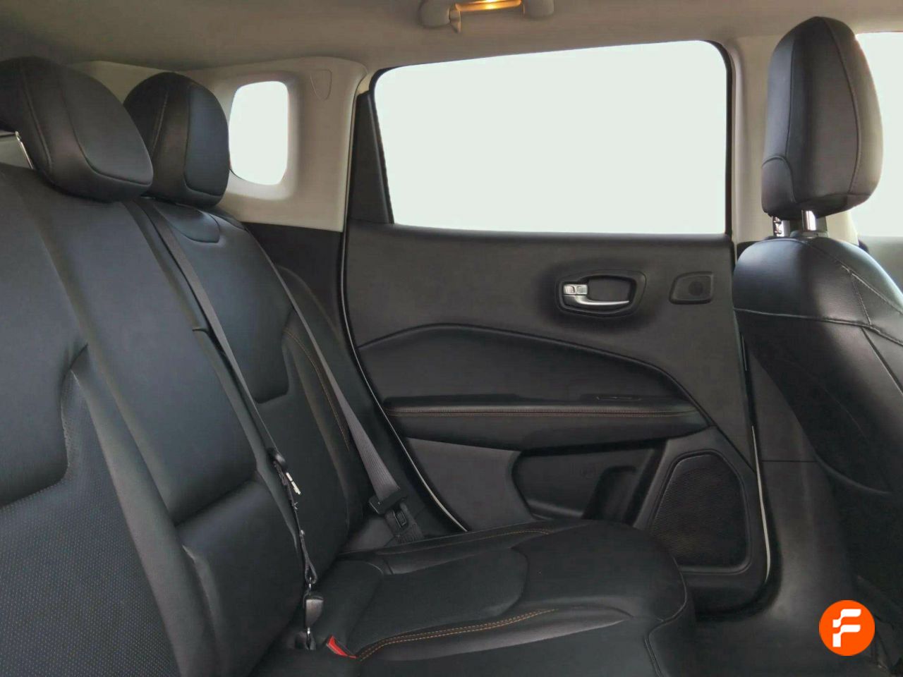 Foto Jeep Compass 12