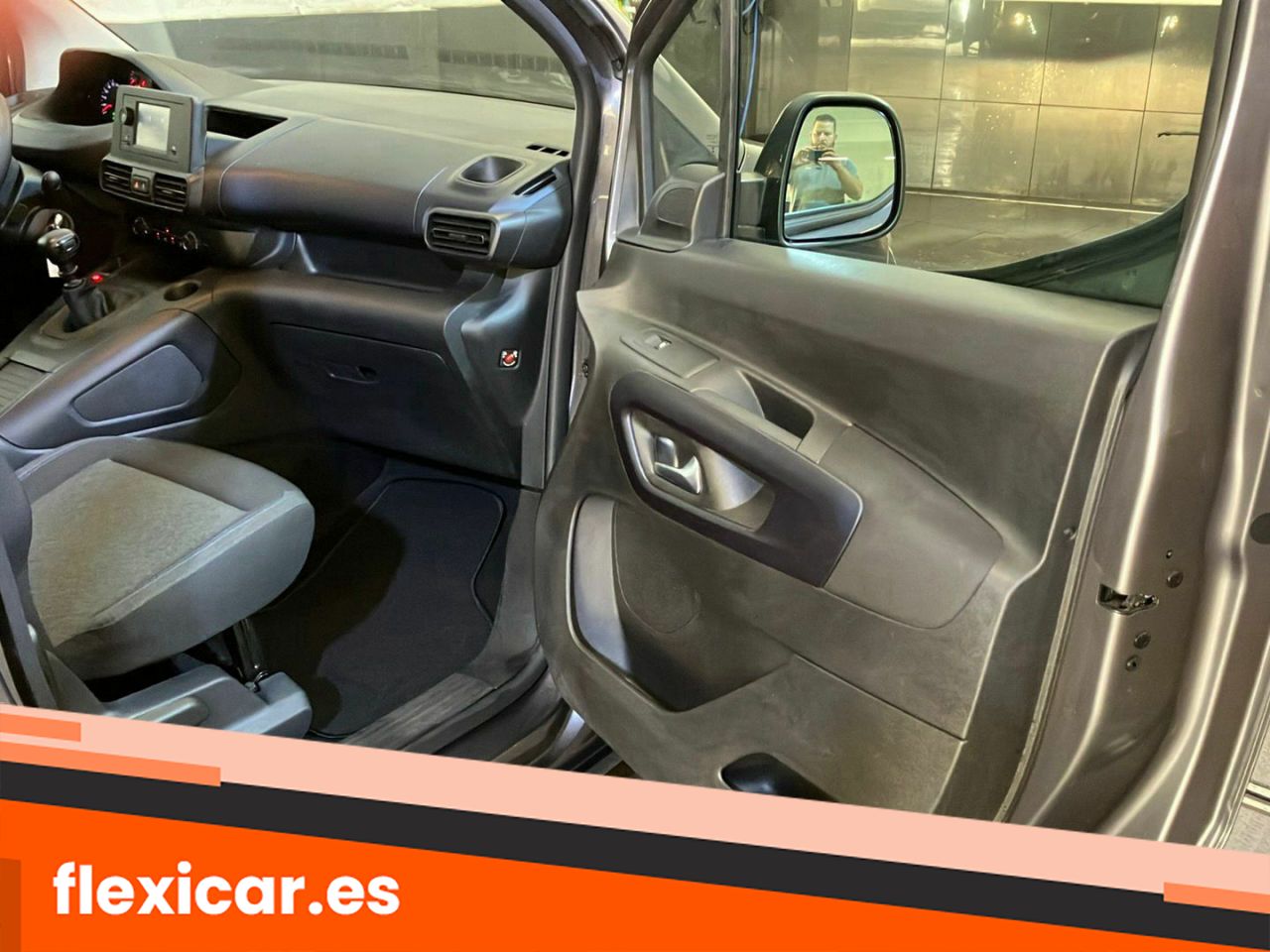 Foto Peugeot Rifter 19