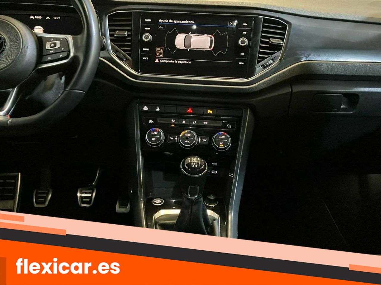 Foto Volkswagen T-Roc 14