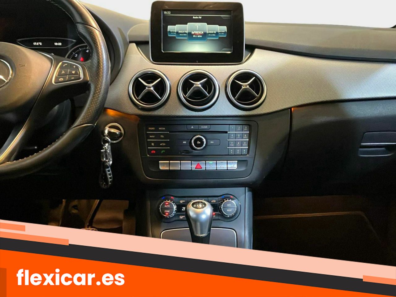 Foto Mercedes-Benz Clase B 16