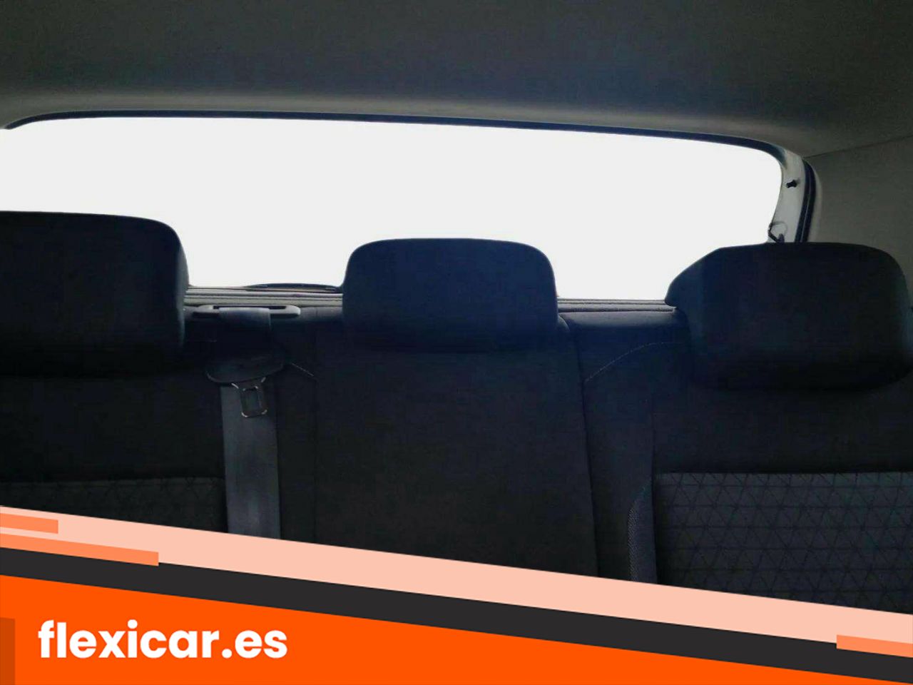 Foto Volkswagen T-Cross 14