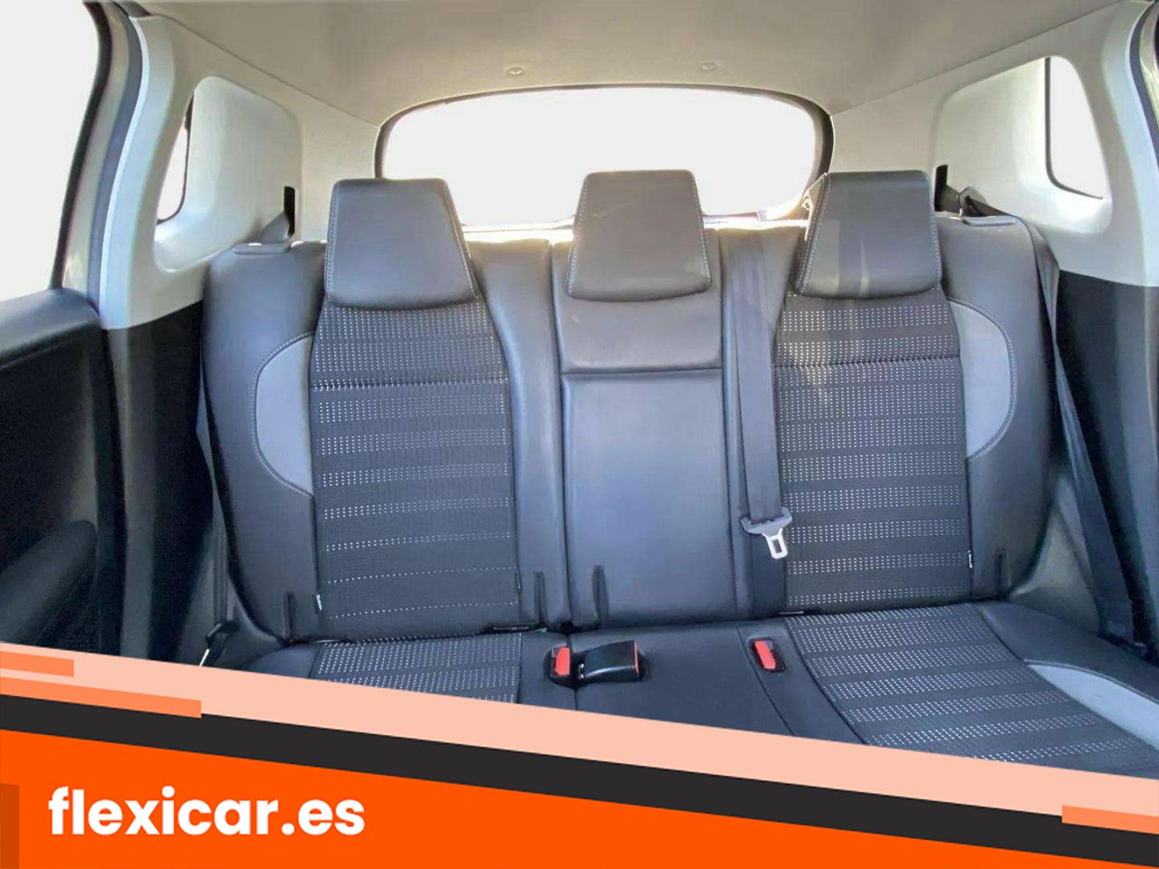 Foto Peugeot 2008 14
