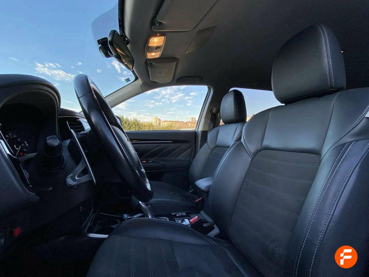 Foto Mitsubishi Outlander 10