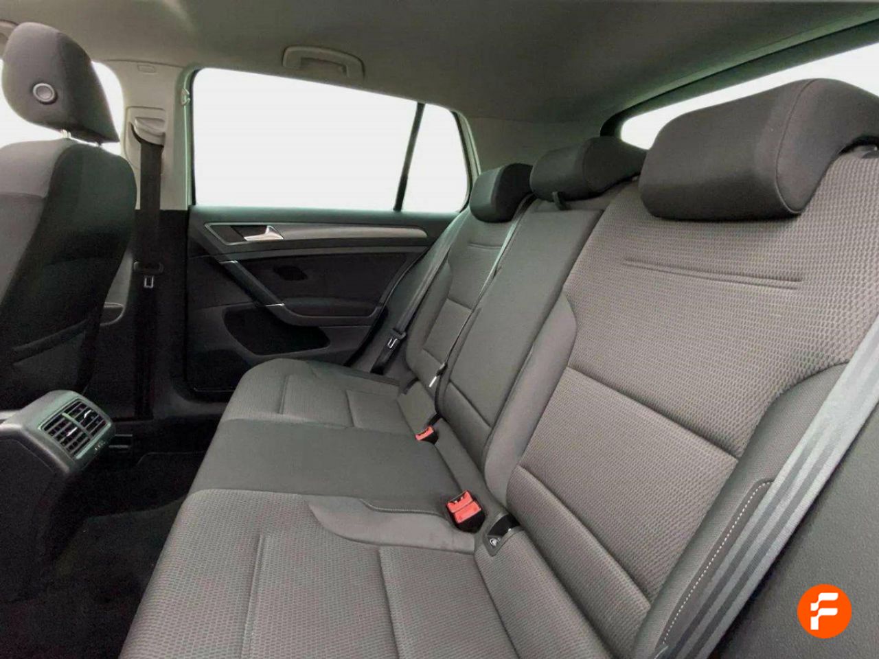 Foto Volkswagen Golf 12