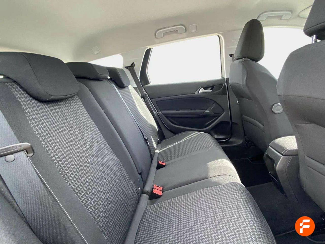 Foto Peugeot 308 13