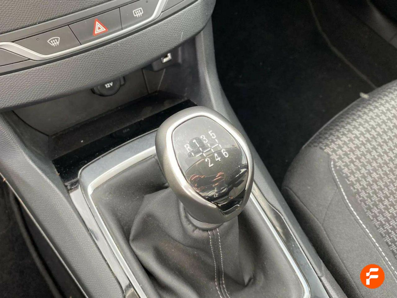 Foto Peugeot 308 19