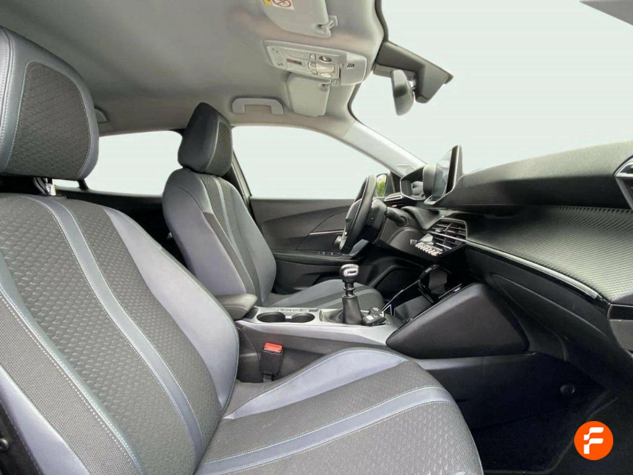 Foto Peugeot 2008 11