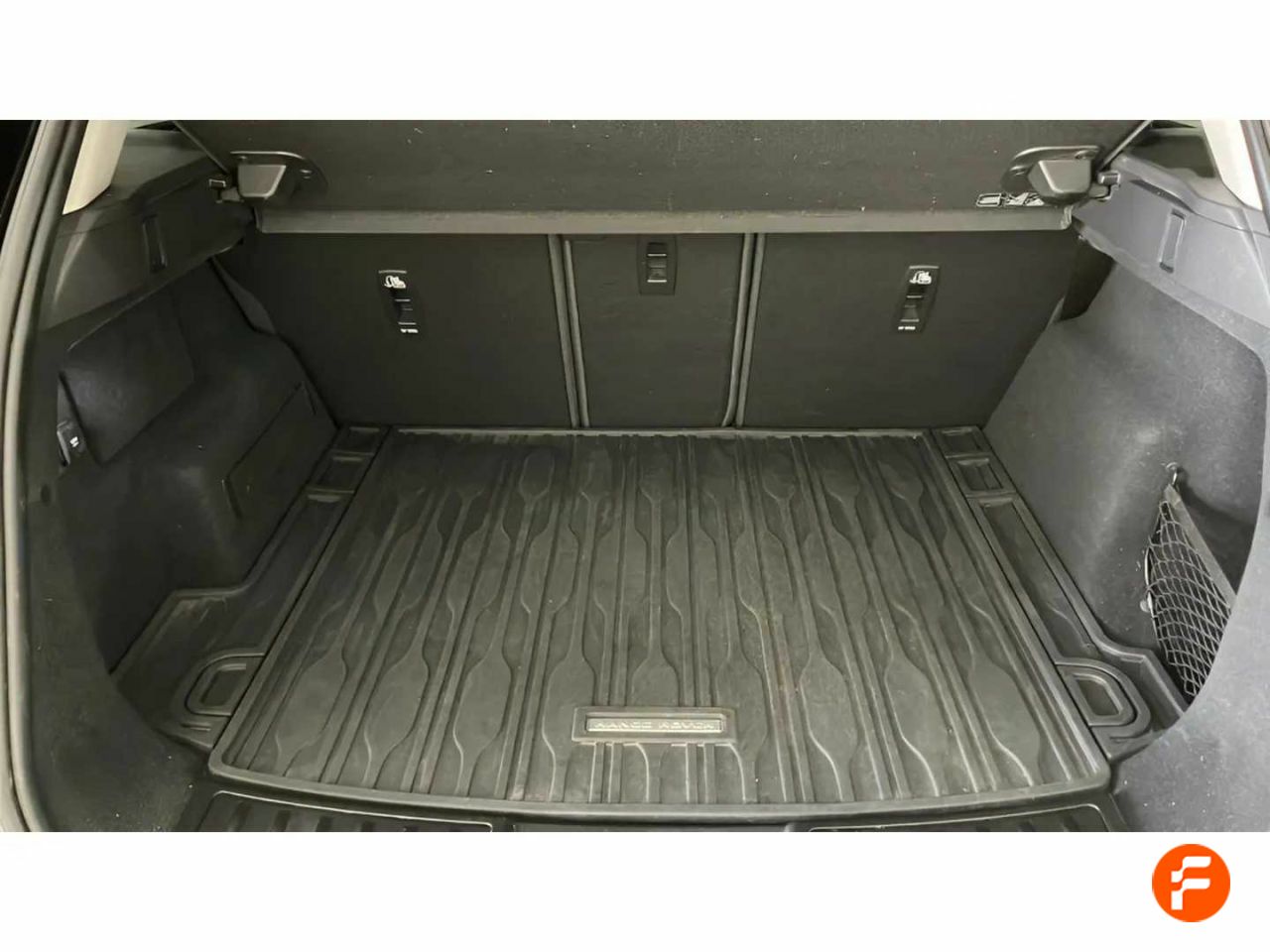 Foto Land-Rover Range Rover Evoque 24