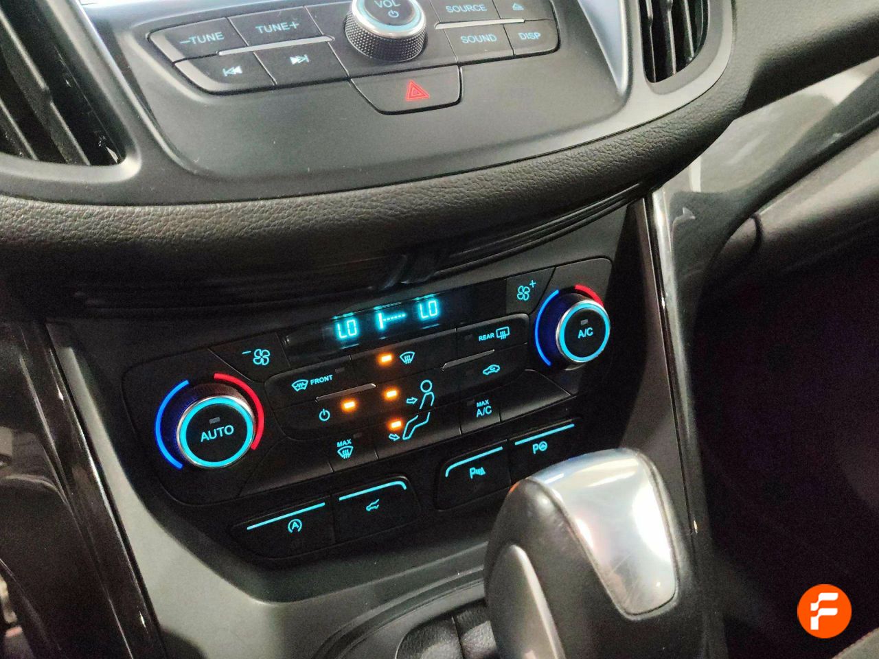Foto Ford Kuga 24