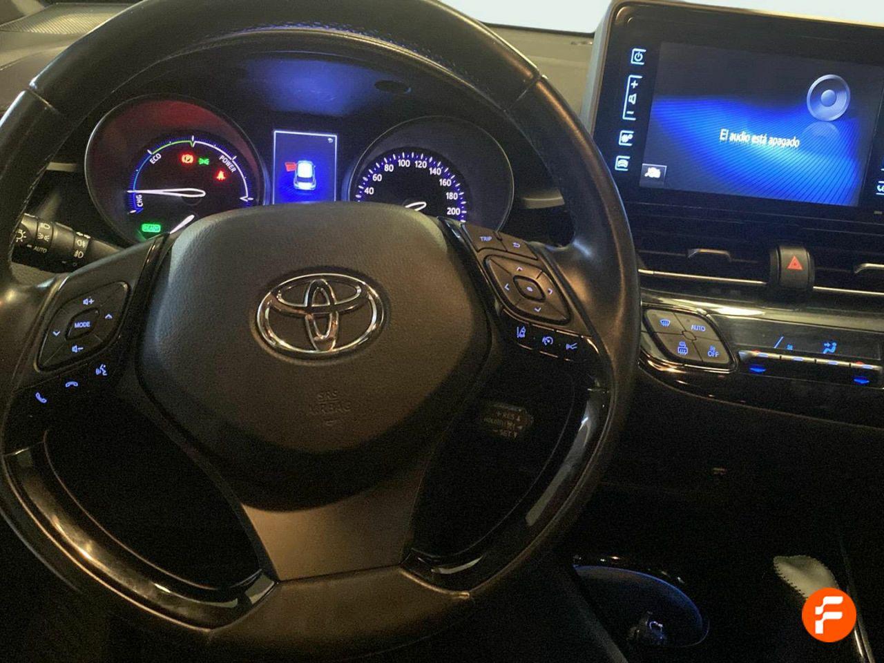 Foto Toyota C-HR 14