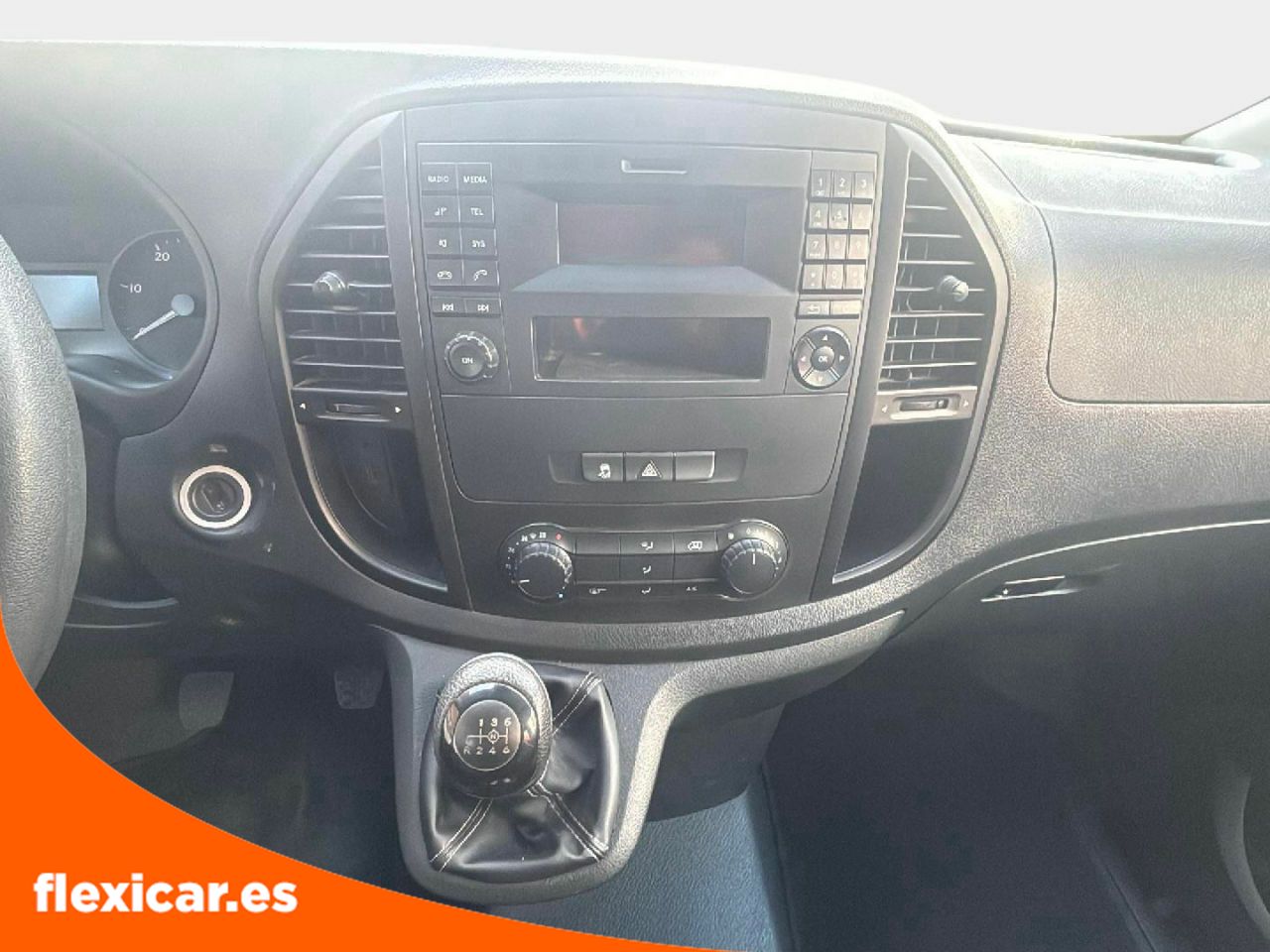 Foto Mercedes-Benz Vito 11