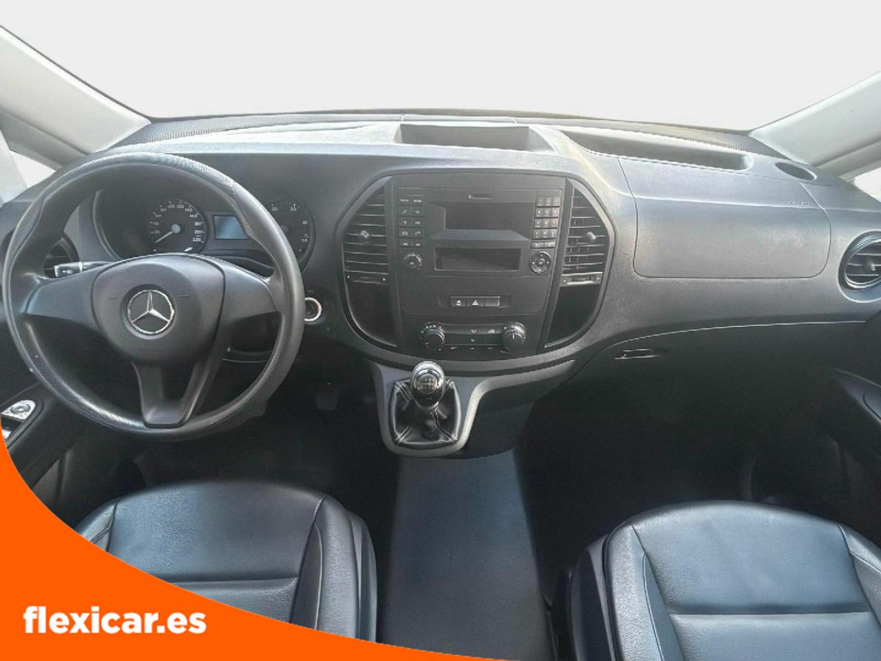 Foto Mercedes-Benz Vito 13