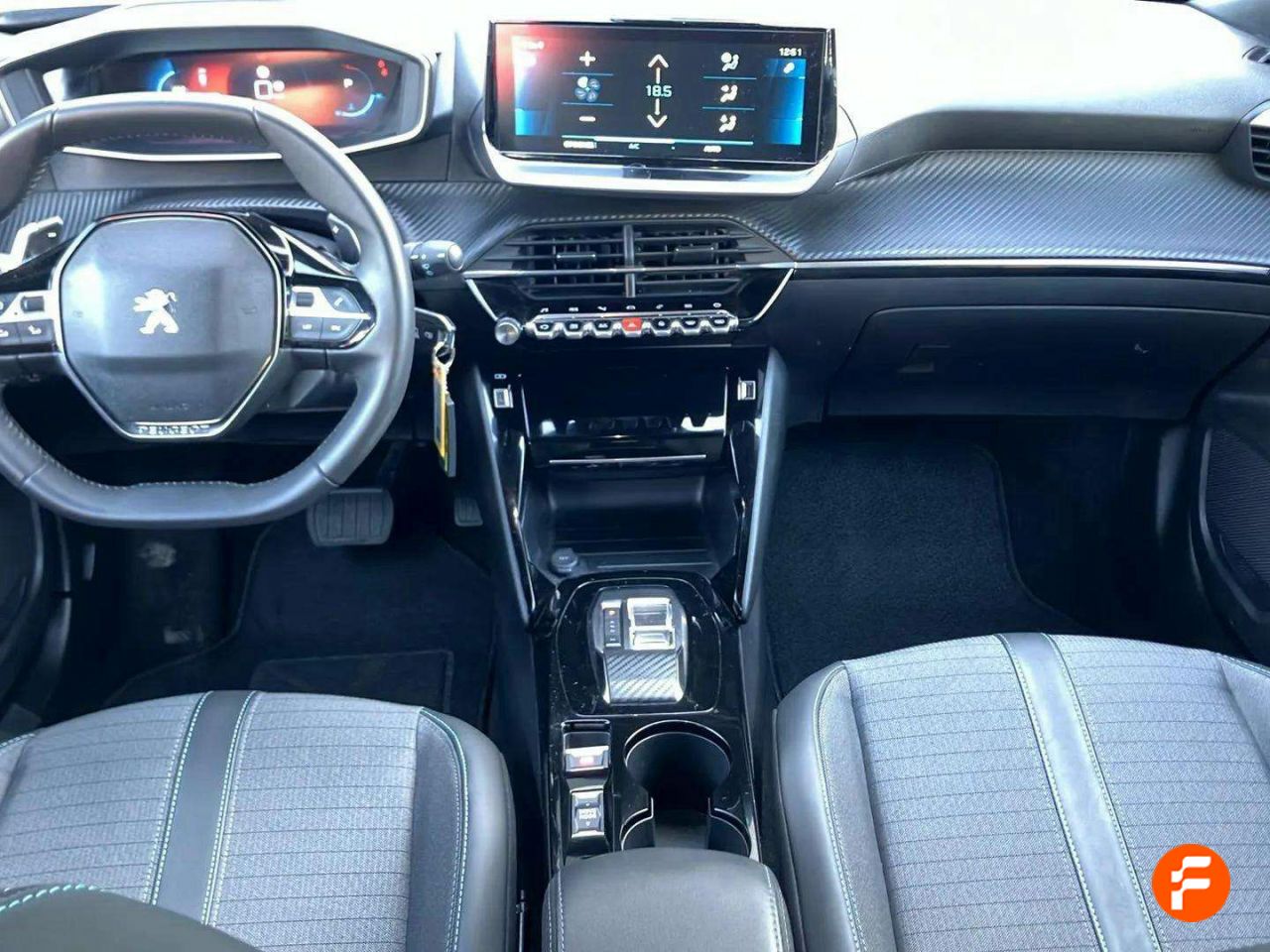 Foto Peugeot 2008 11