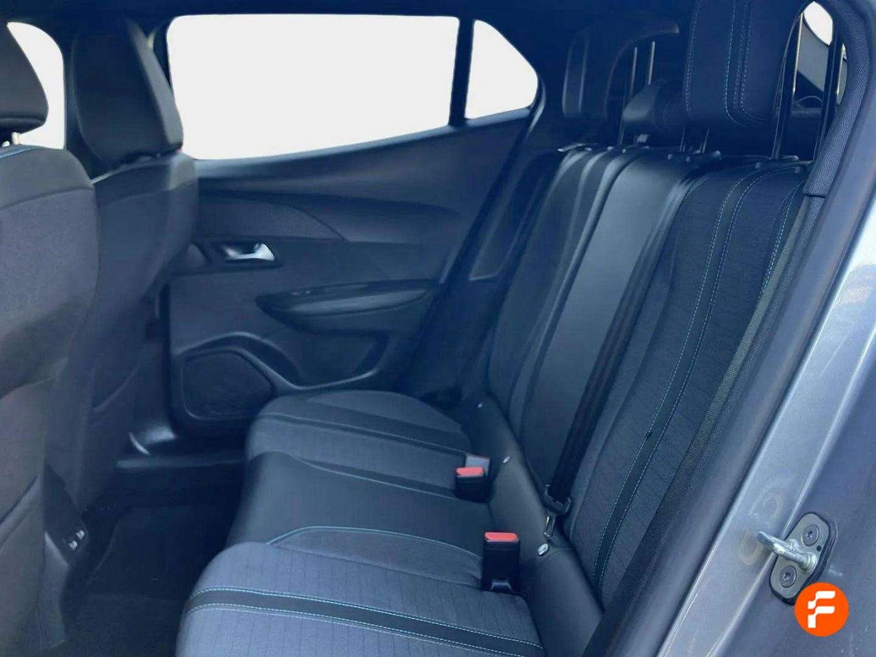 Foto Peugeot 2008 13