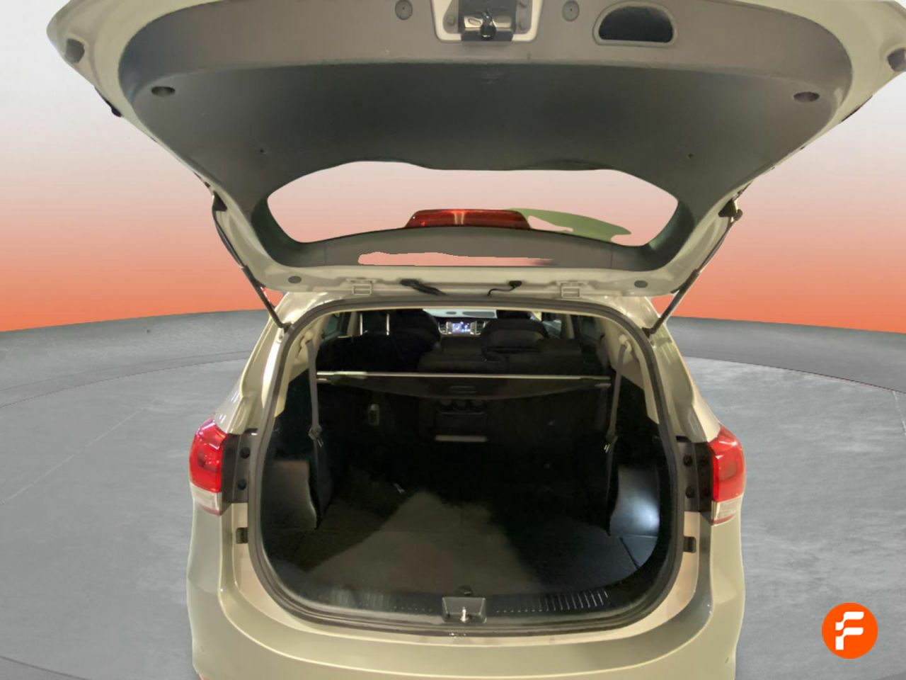 Foto Kia Carens 19