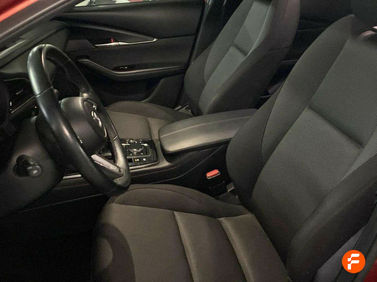 Foto Mazda CX-30 23