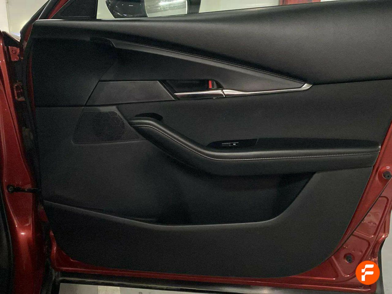 Foto Mazda CX-30 29