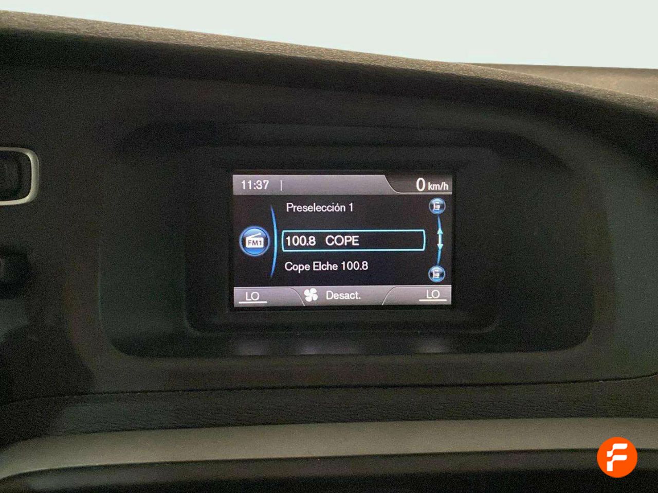 Foto Volvo V40 15
