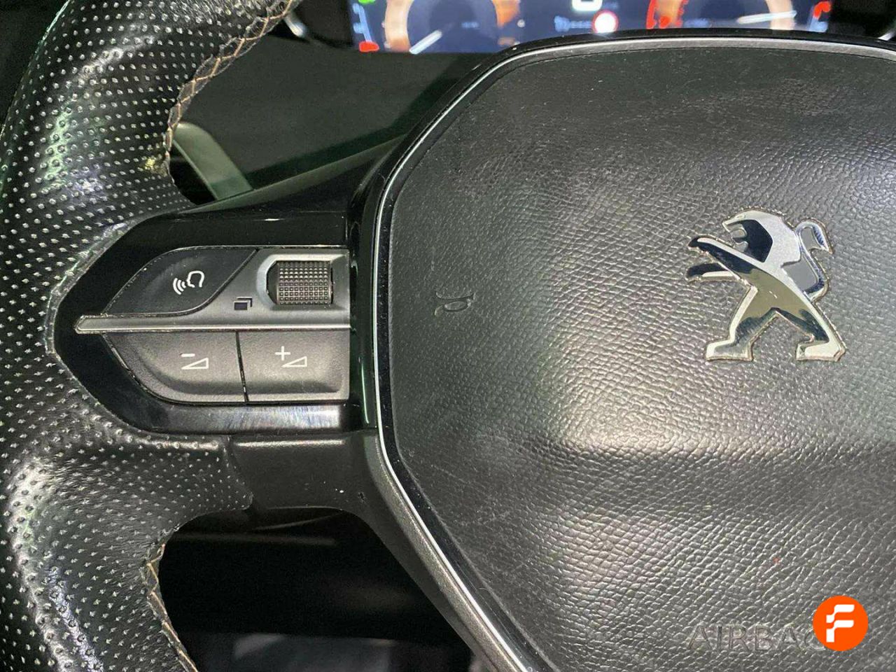 Foto Peugeot 5008 12