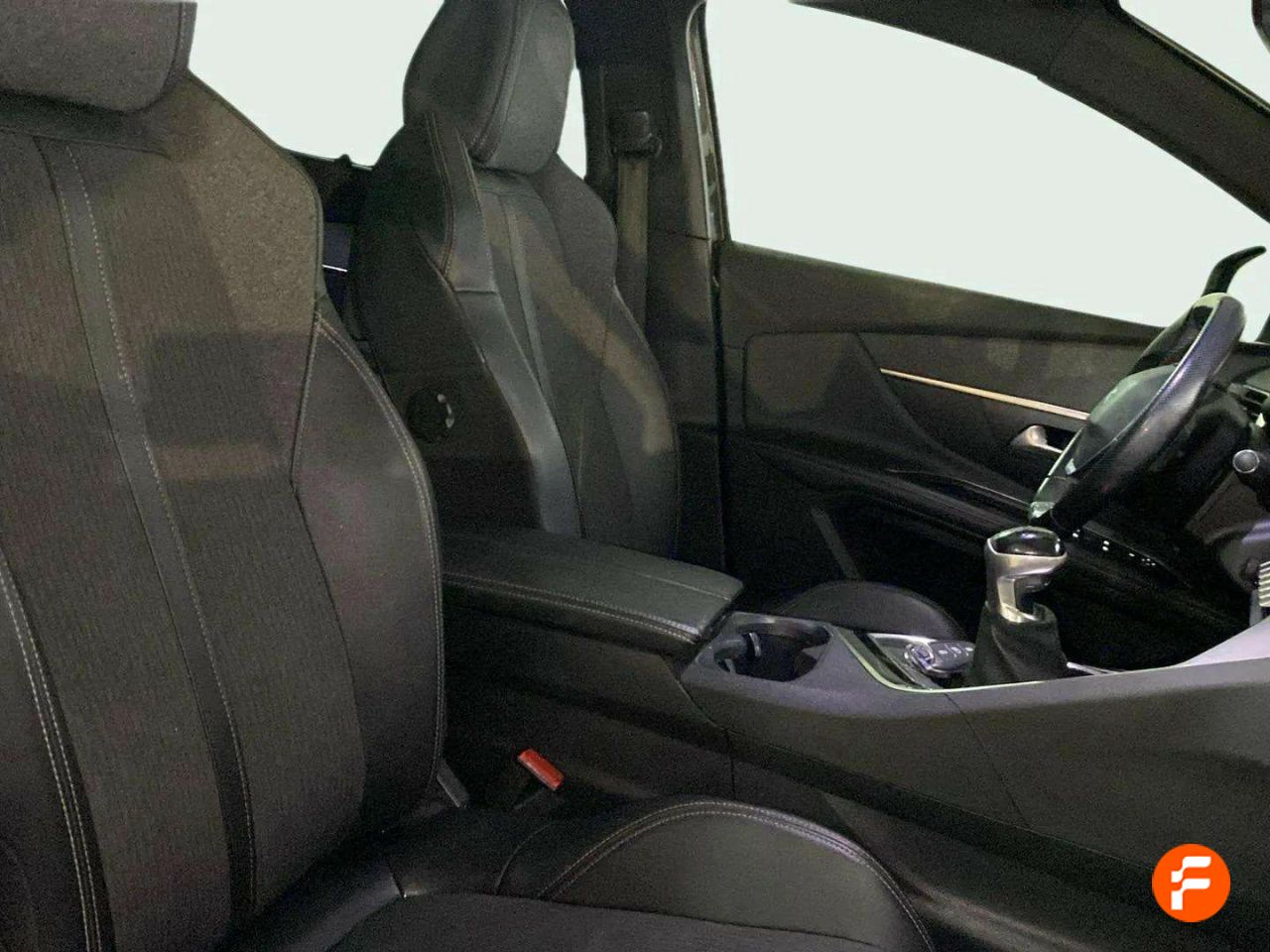 Foto Peugeot 5008 24