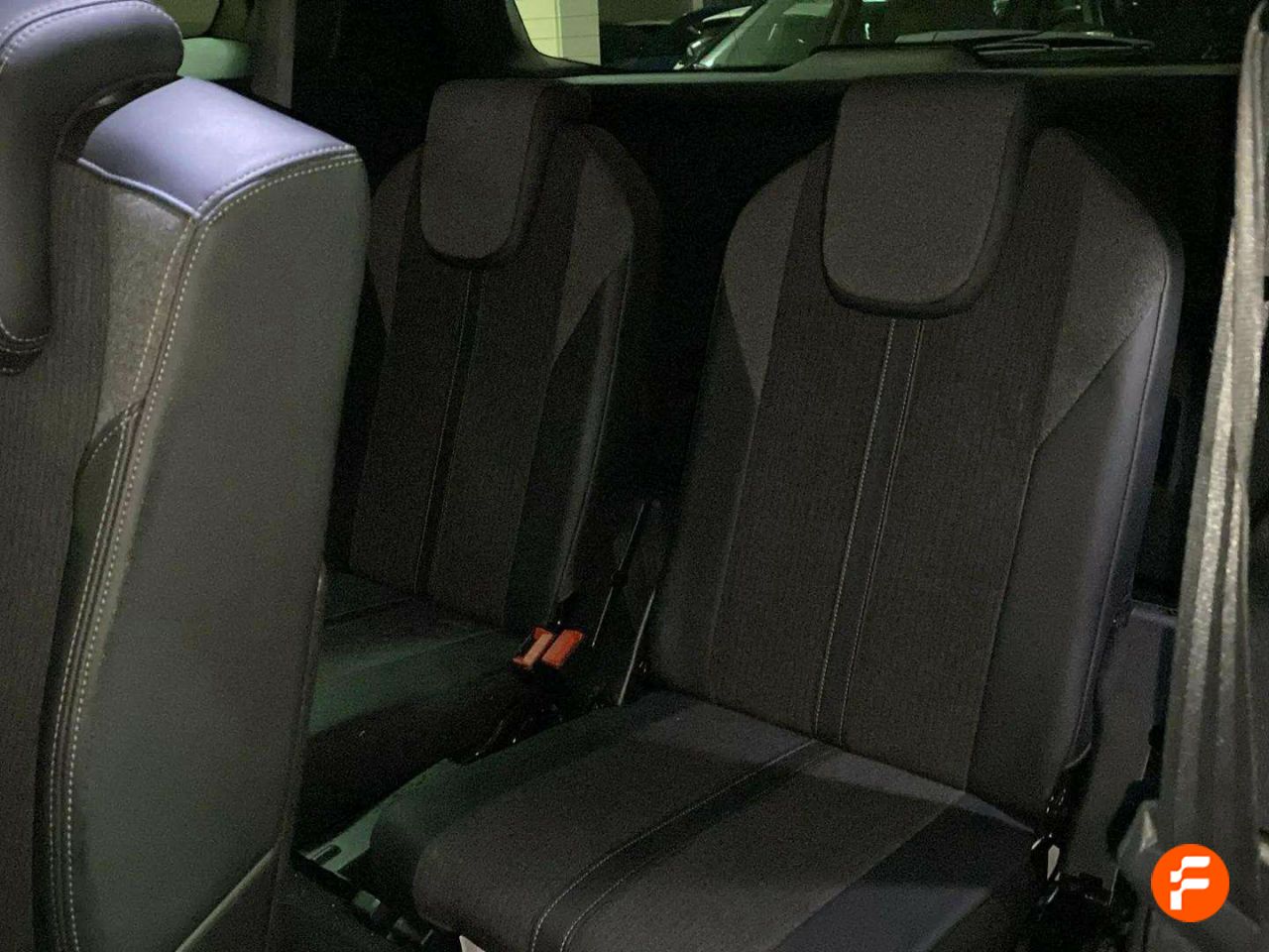 Foto Peugeot 5008 27