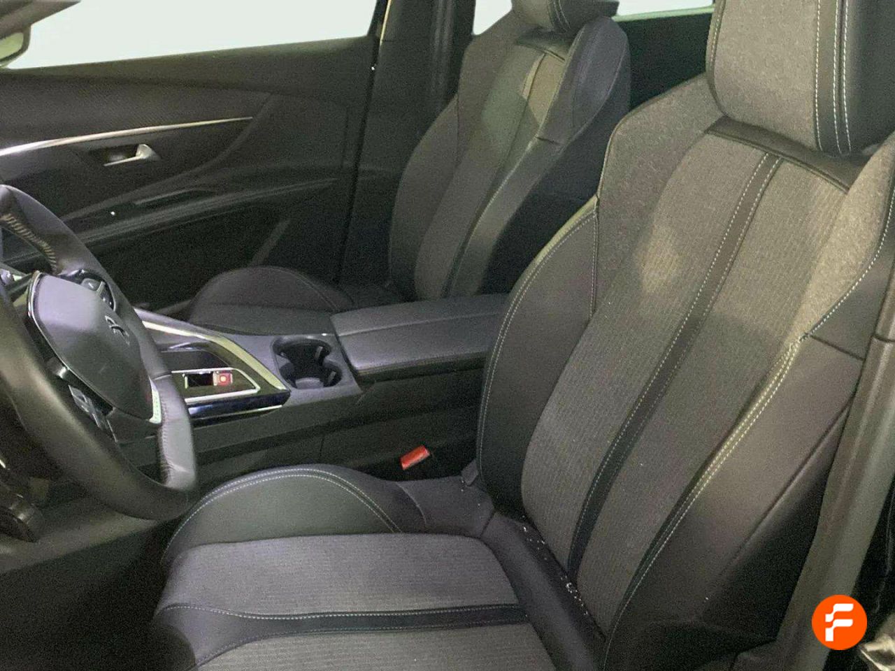 Foto Peugeot 5008 23