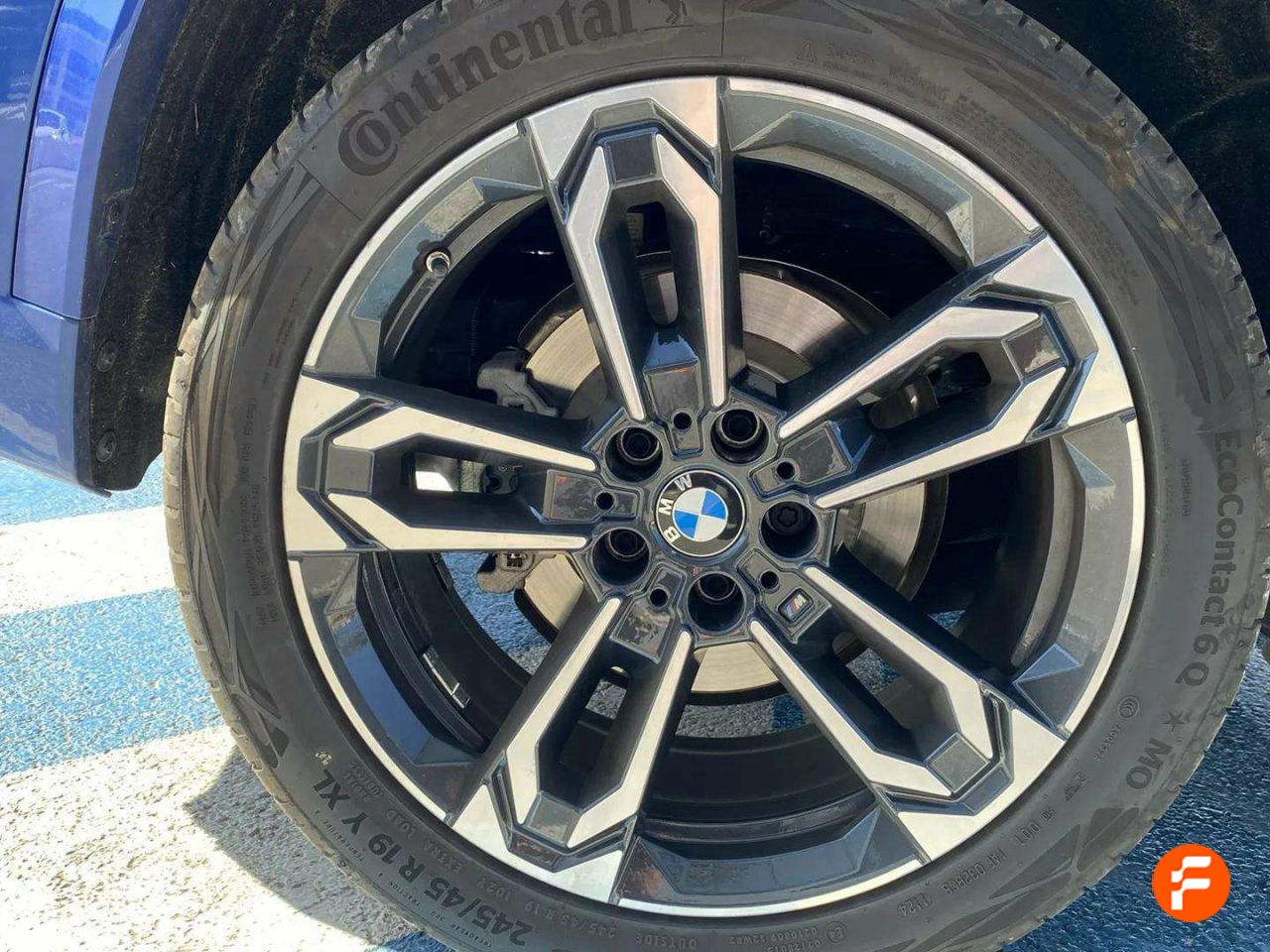 Foto BMW X1 30