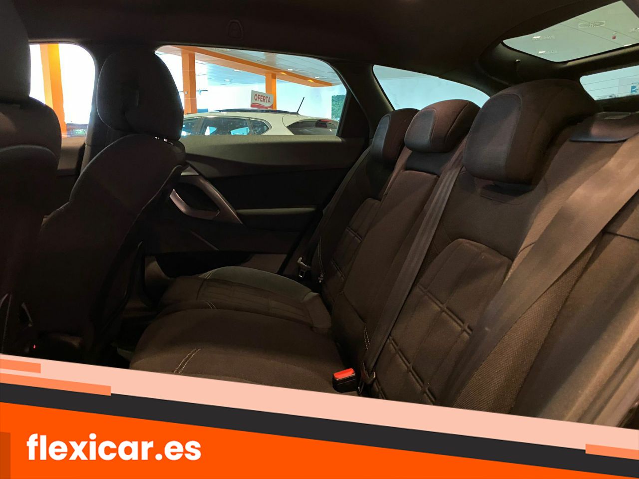 Foto DS Automobiles DS 5 31