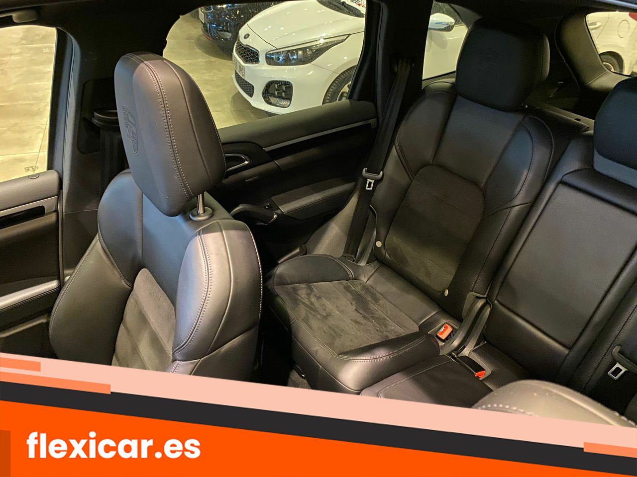 Foto DS Automobiles DS 5 32