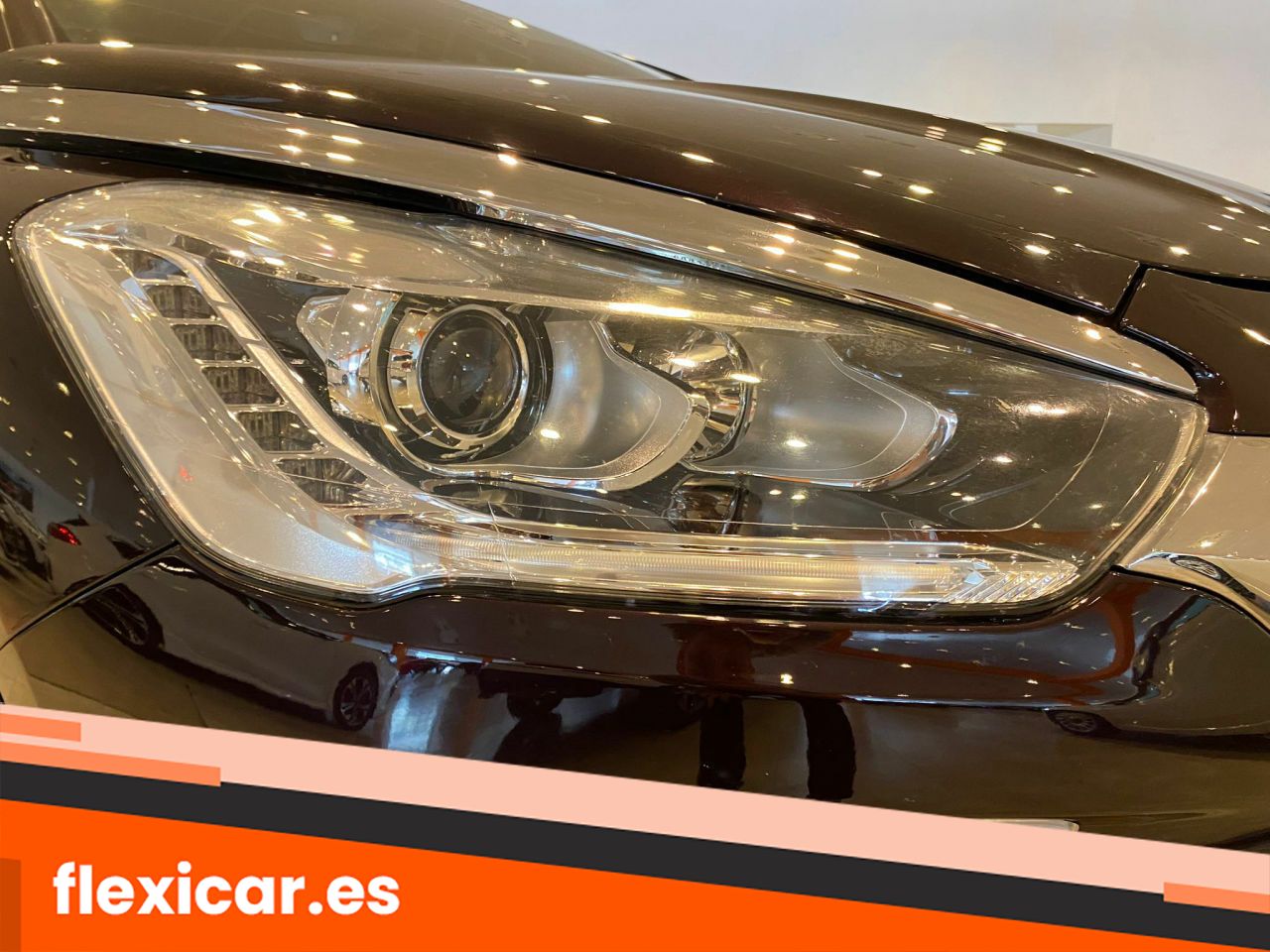 Foto DS Automobiles DS 5 37