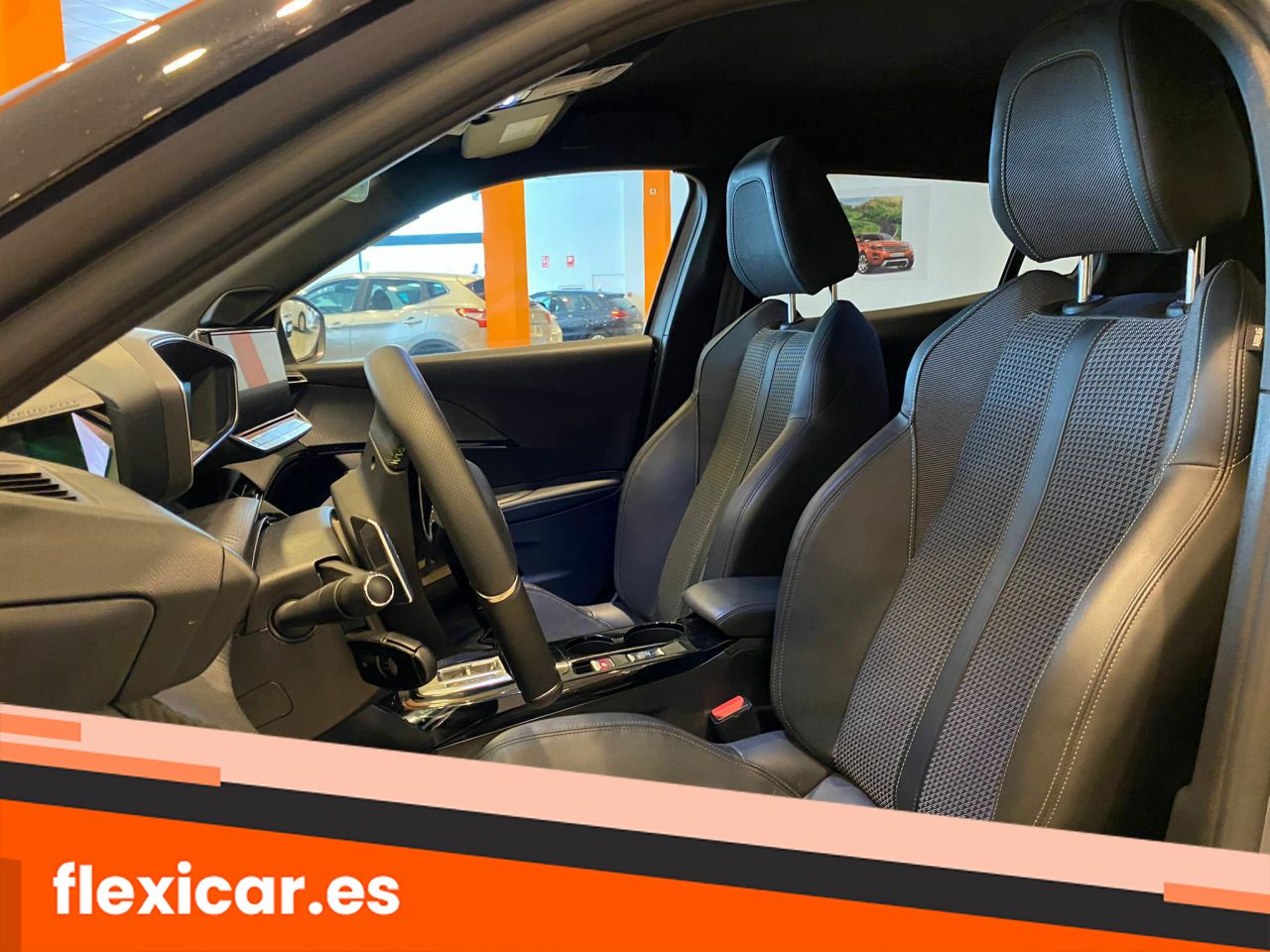 Foto Peugeot 2008 12