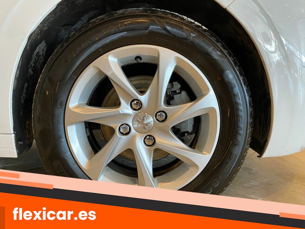 Foto Peugeot 208 24