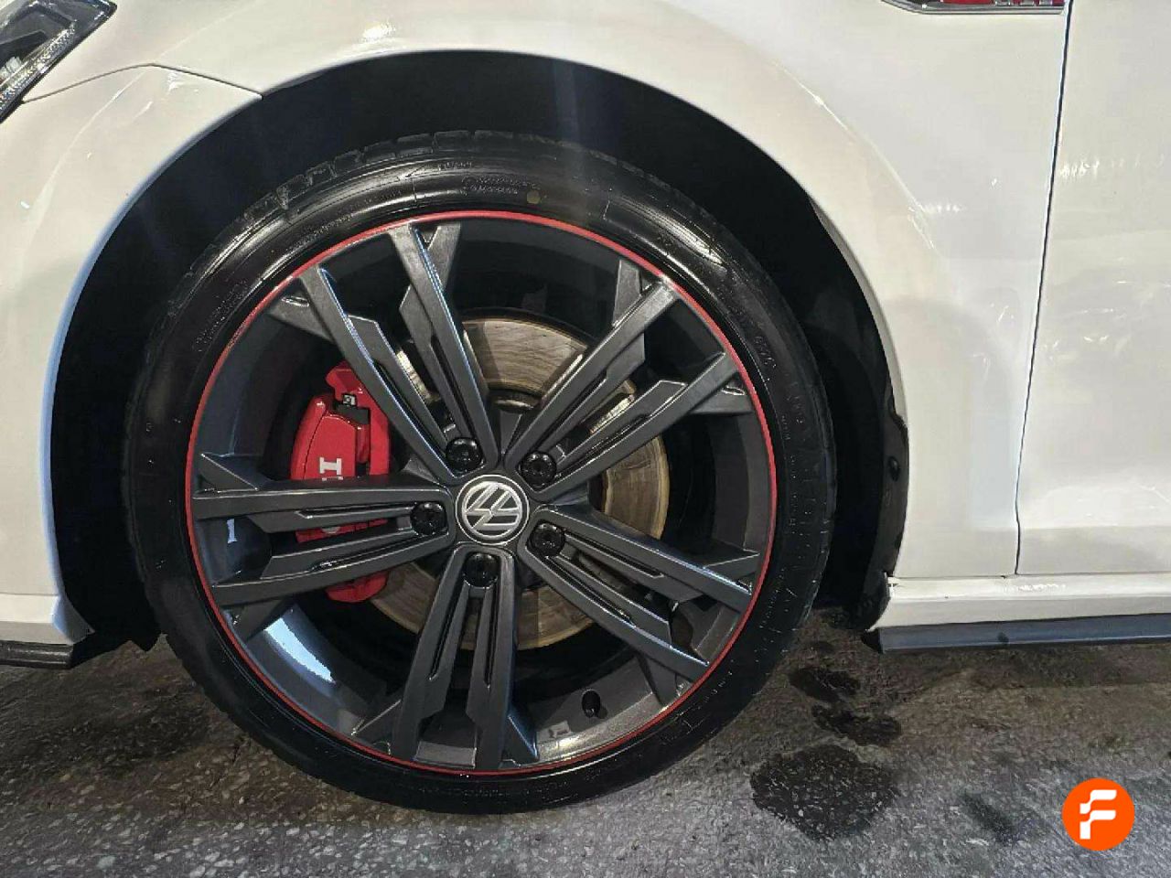 Foto Volkswagen Golf 18