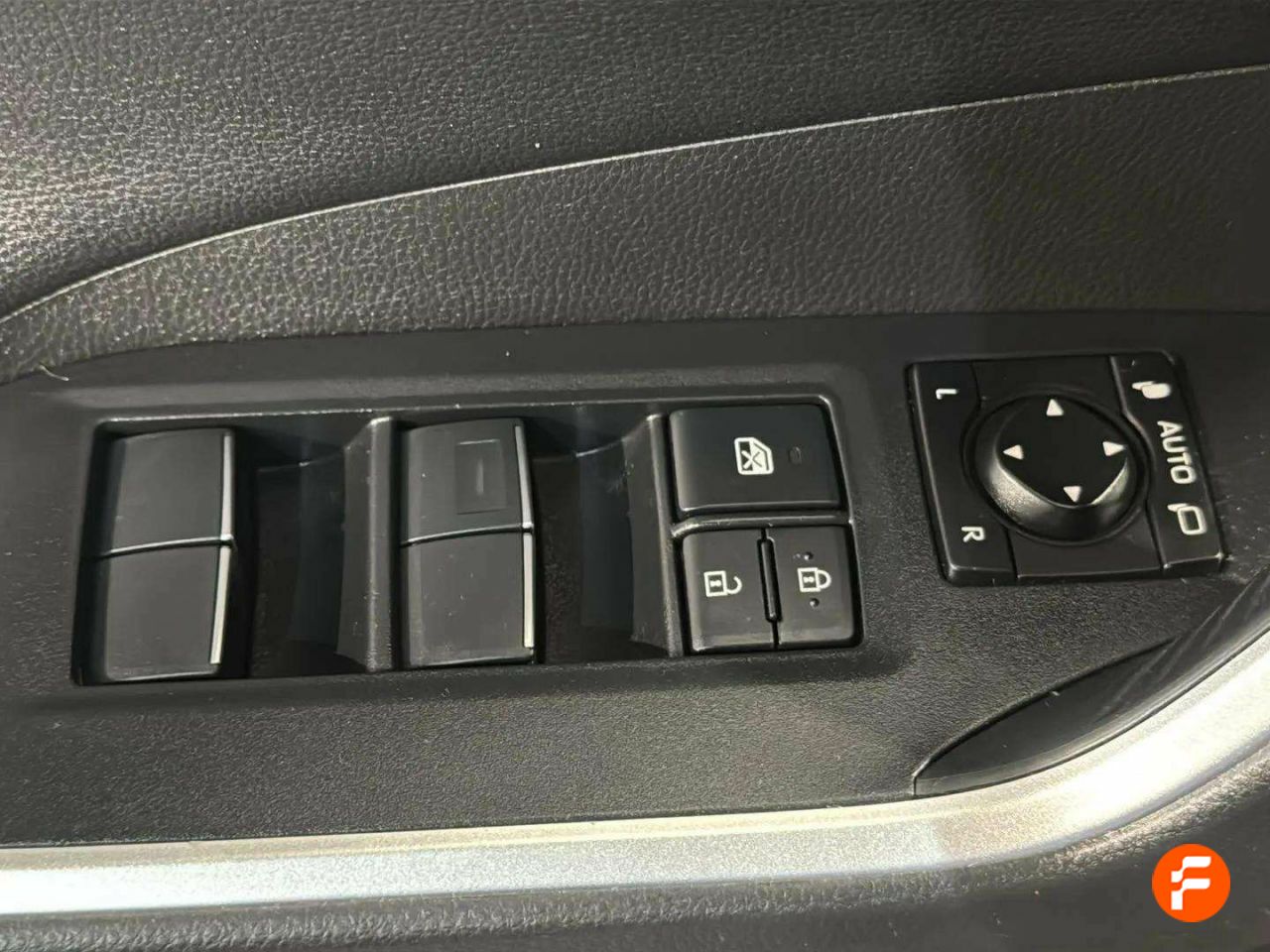 Foto Toyota Rav4 23