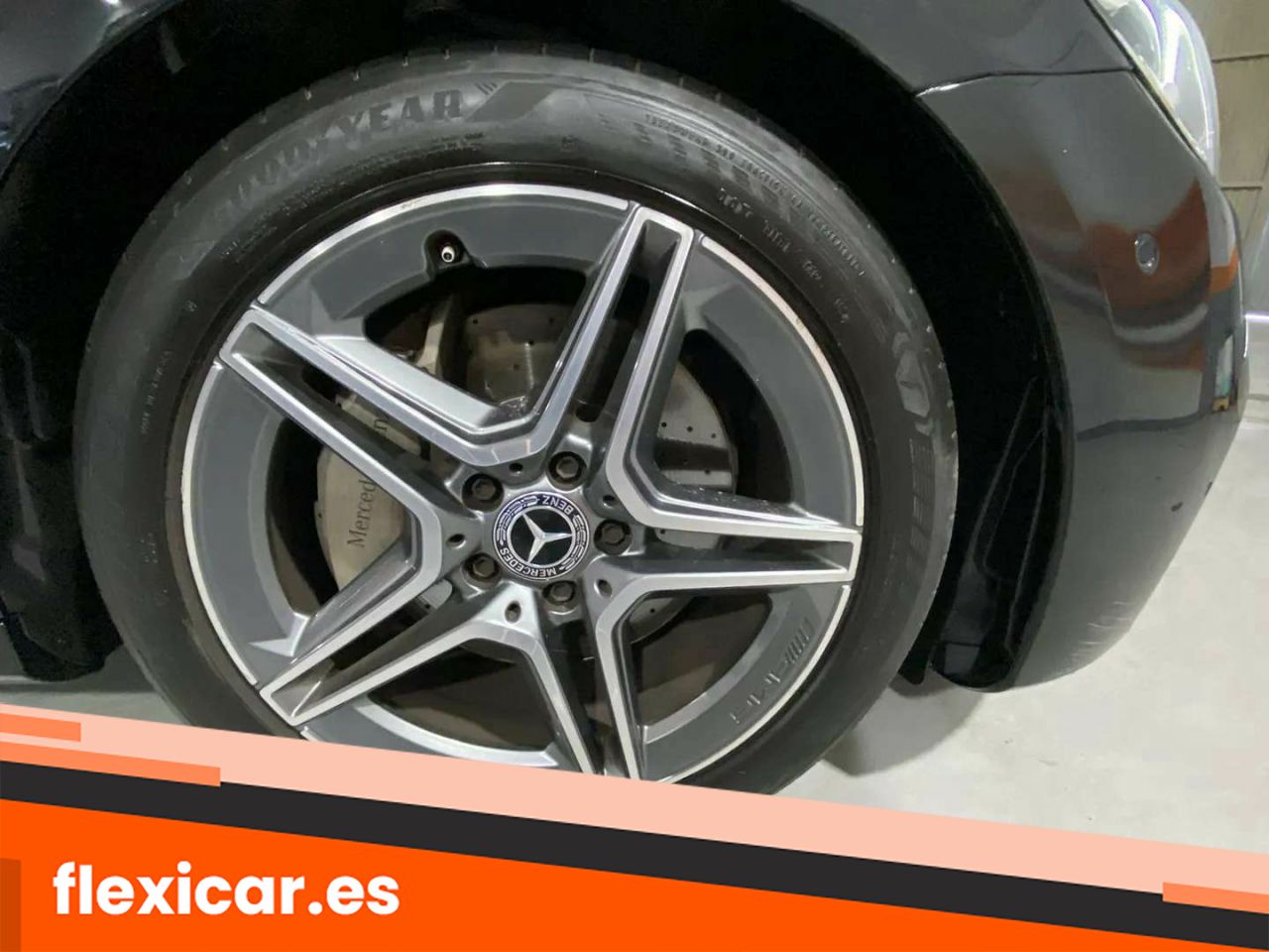 Foto Mercedes-Benz Clase E 18