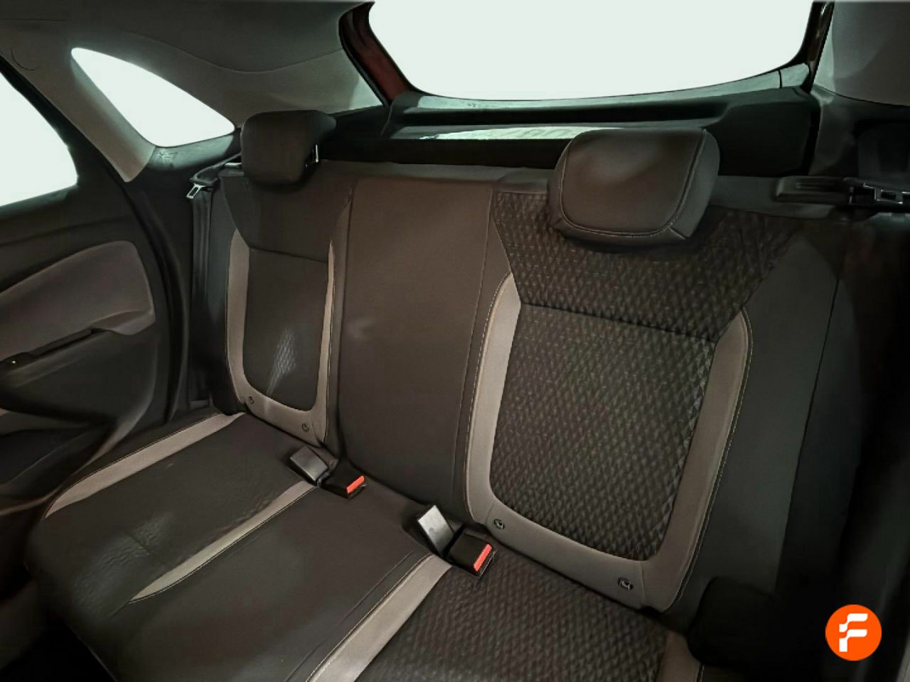 Foto Opel Crossland X 17