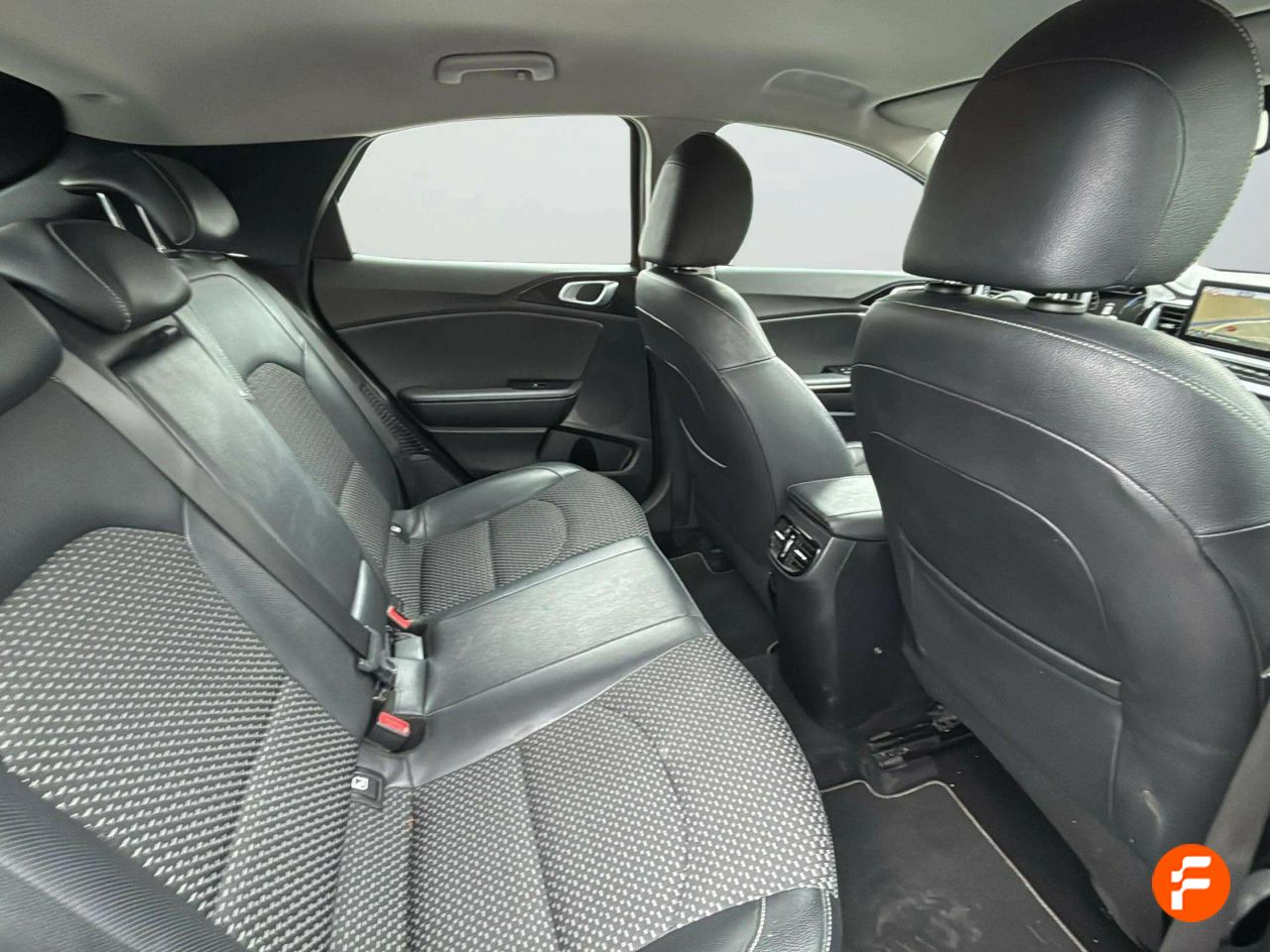 Foto Kia XCeed 18