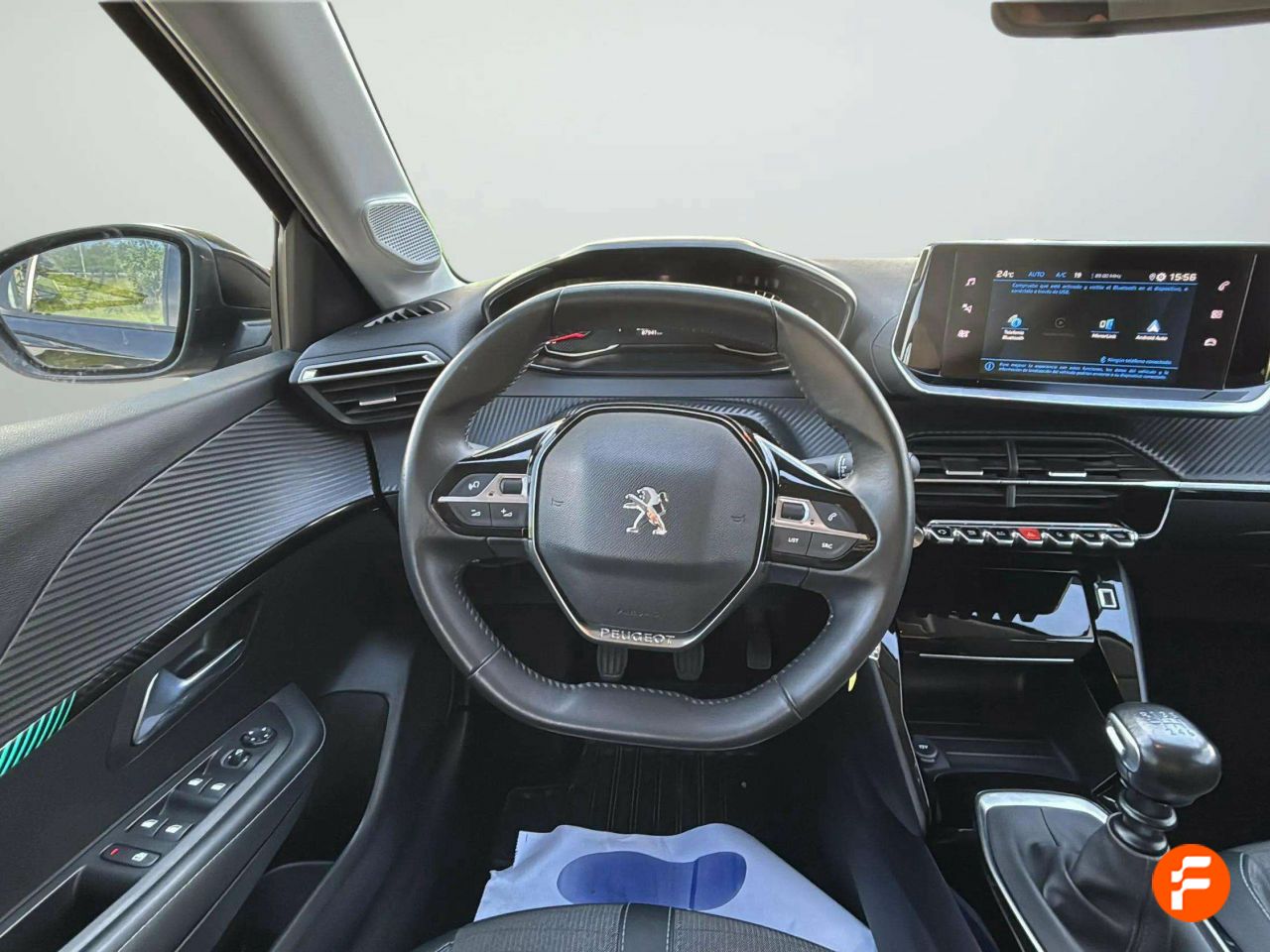Foto Peugeot 208 13
