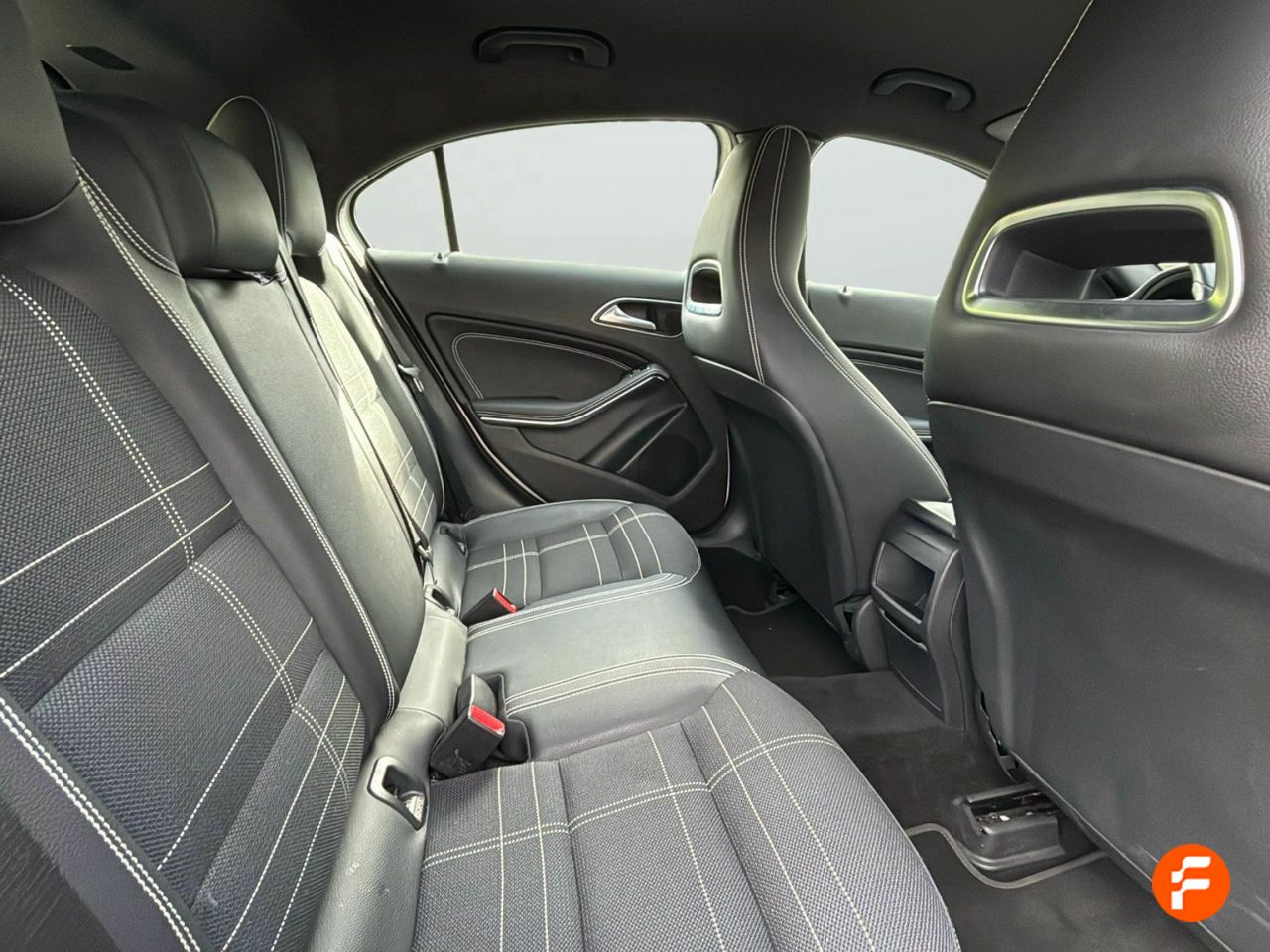 Foto Mercedes-Benz Clase A 16