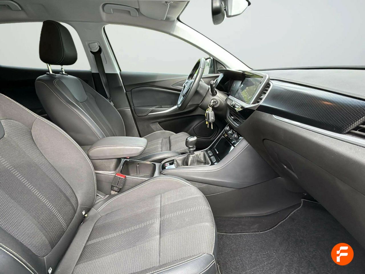Foto Opel Grandland X 16