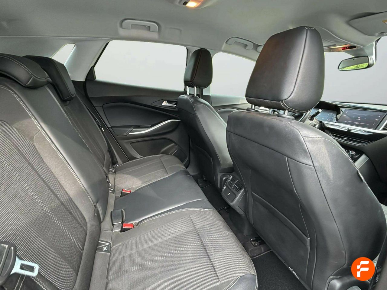 Foto Opel Grandland X 18