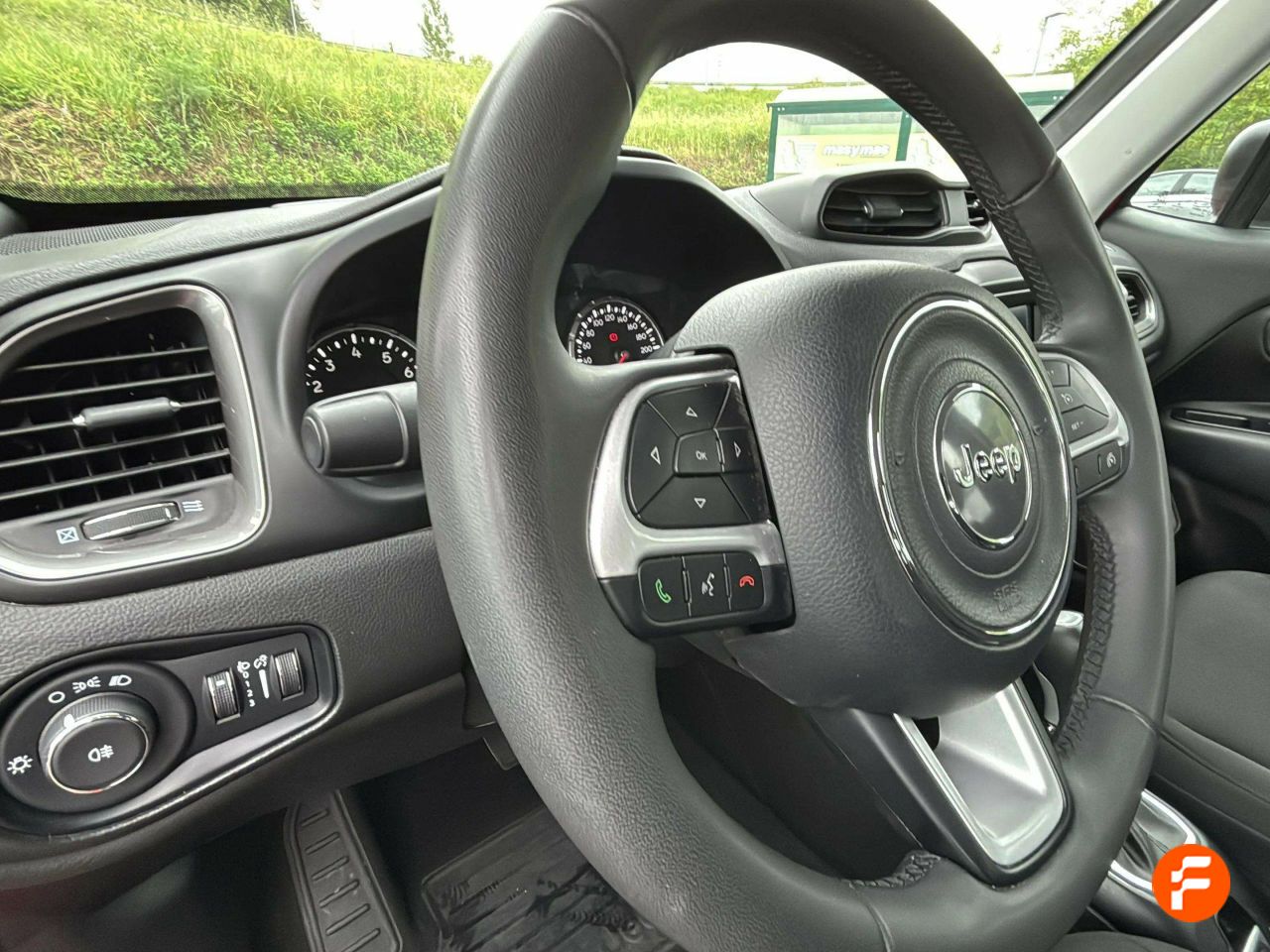 Foto Jeep Renegade 14