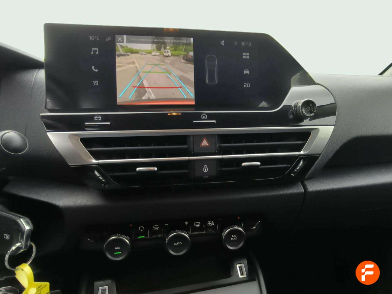Foto Citroën C4 13