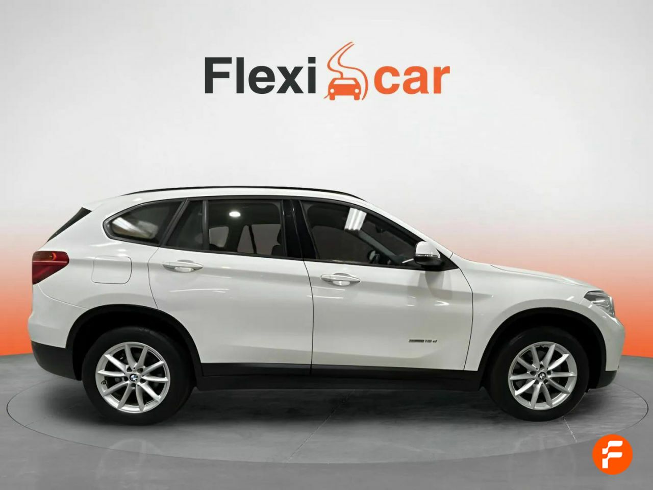Foto BMW X1 4