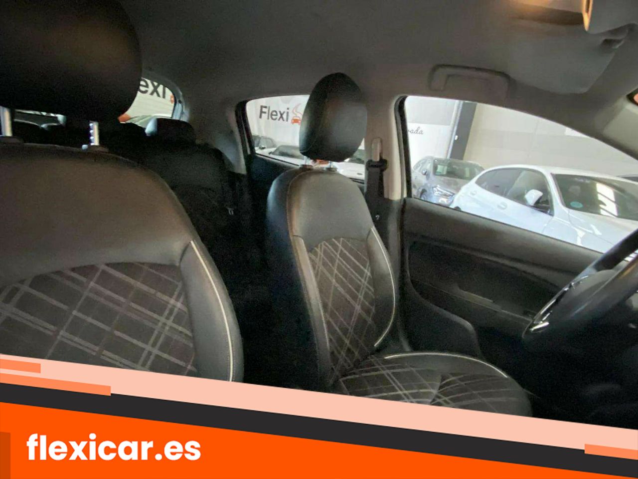 Foto Mitsubishi Space Star 23