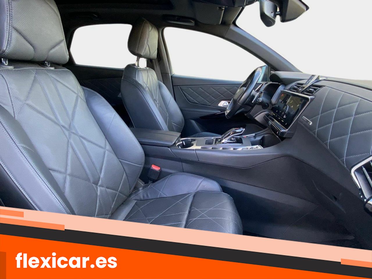 Foto DS Automobiles DS 7 14