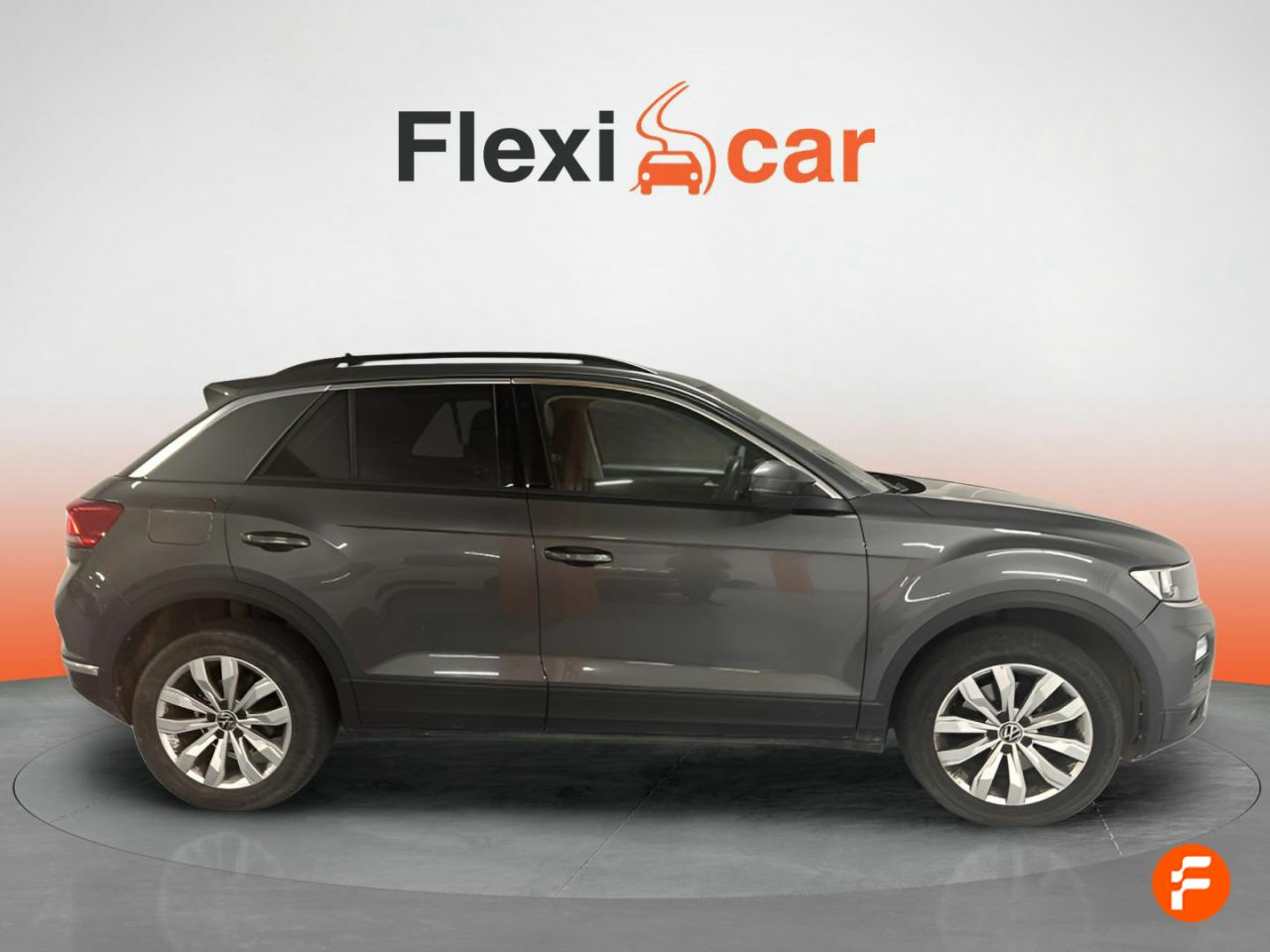 Foto Volkswagen T-Roc 5