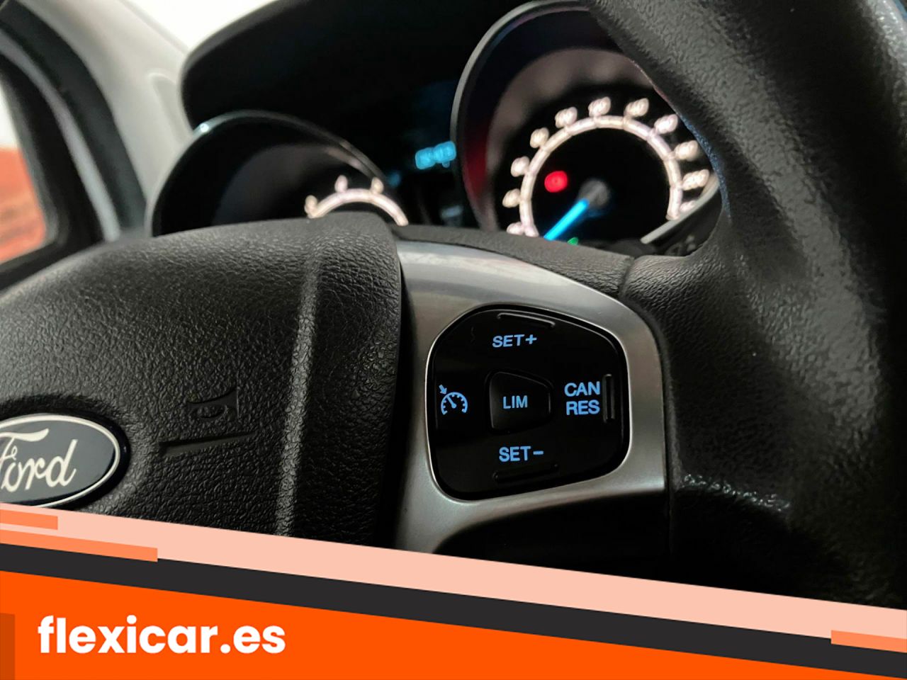 Foto Ford Tourneo Courier 15